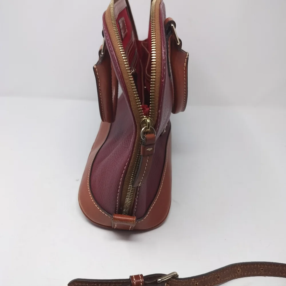 Dooney & Bourke Pebble Grain Zip Zip Satchel Bordeaux in great condition - Picture 11 of 16